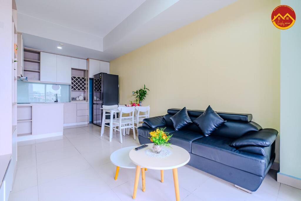 Apartment 2br Near Tan Son Nhat Airport - Luxury Ho Chi Minh City