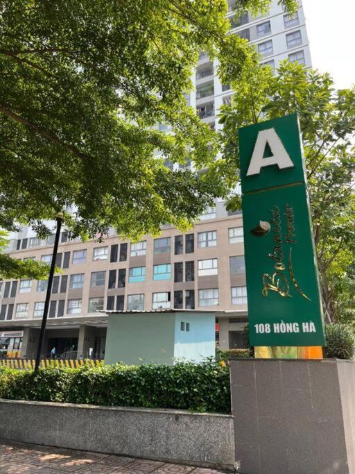 2br Near Tan Son Nhat Airport - Luxury
