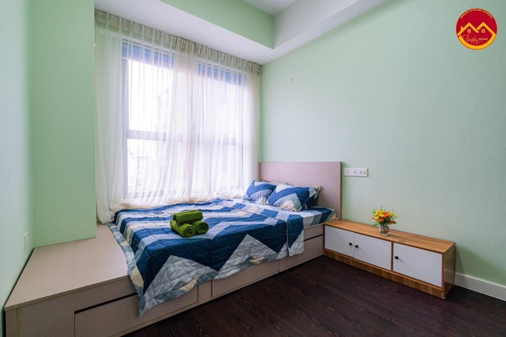 2br Near Tan Son Nhat Airport - Luxury