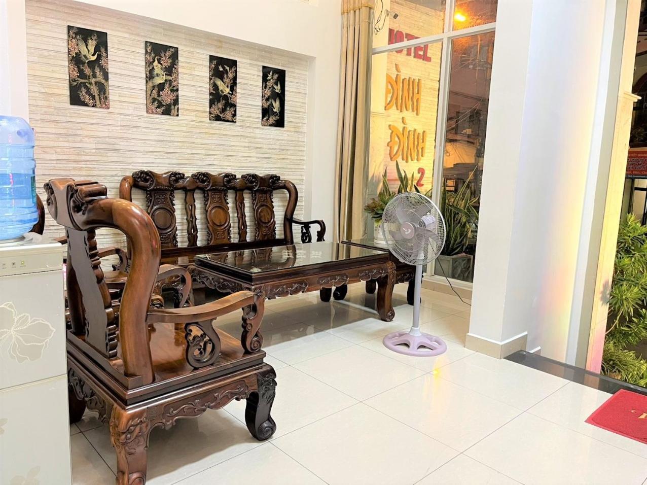 Hotel Dinh Dinh 2 Airport 2*