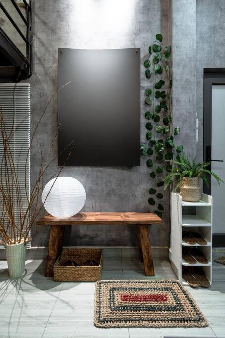 2 Bedroom Industrial In Central Saigon Căn hộ TP. Hồ Chí Minh