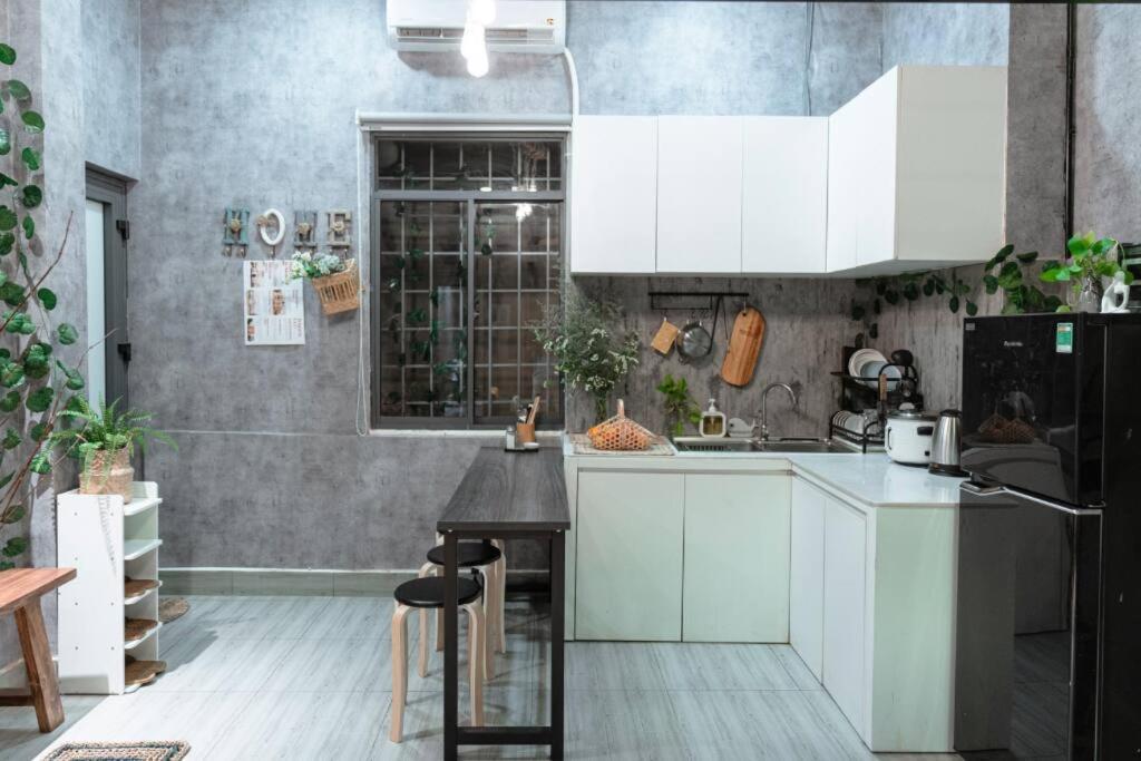 2 Bedroom Industrial In Central Saigon TP. Hồ Chí Minh