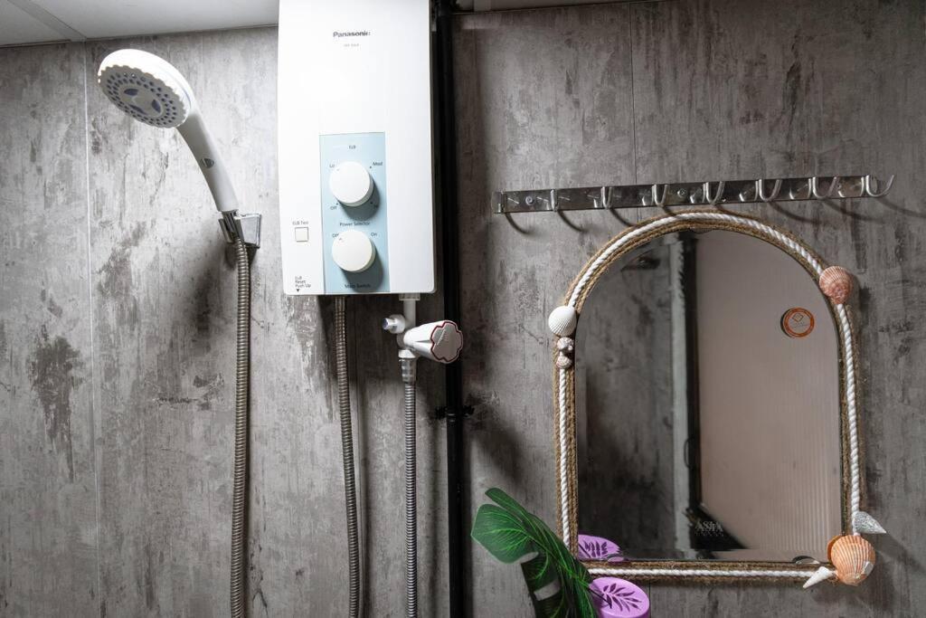 Căn hộ 2 Bedroom Industrial In Central Saigon TP. Hồ Chí Minh