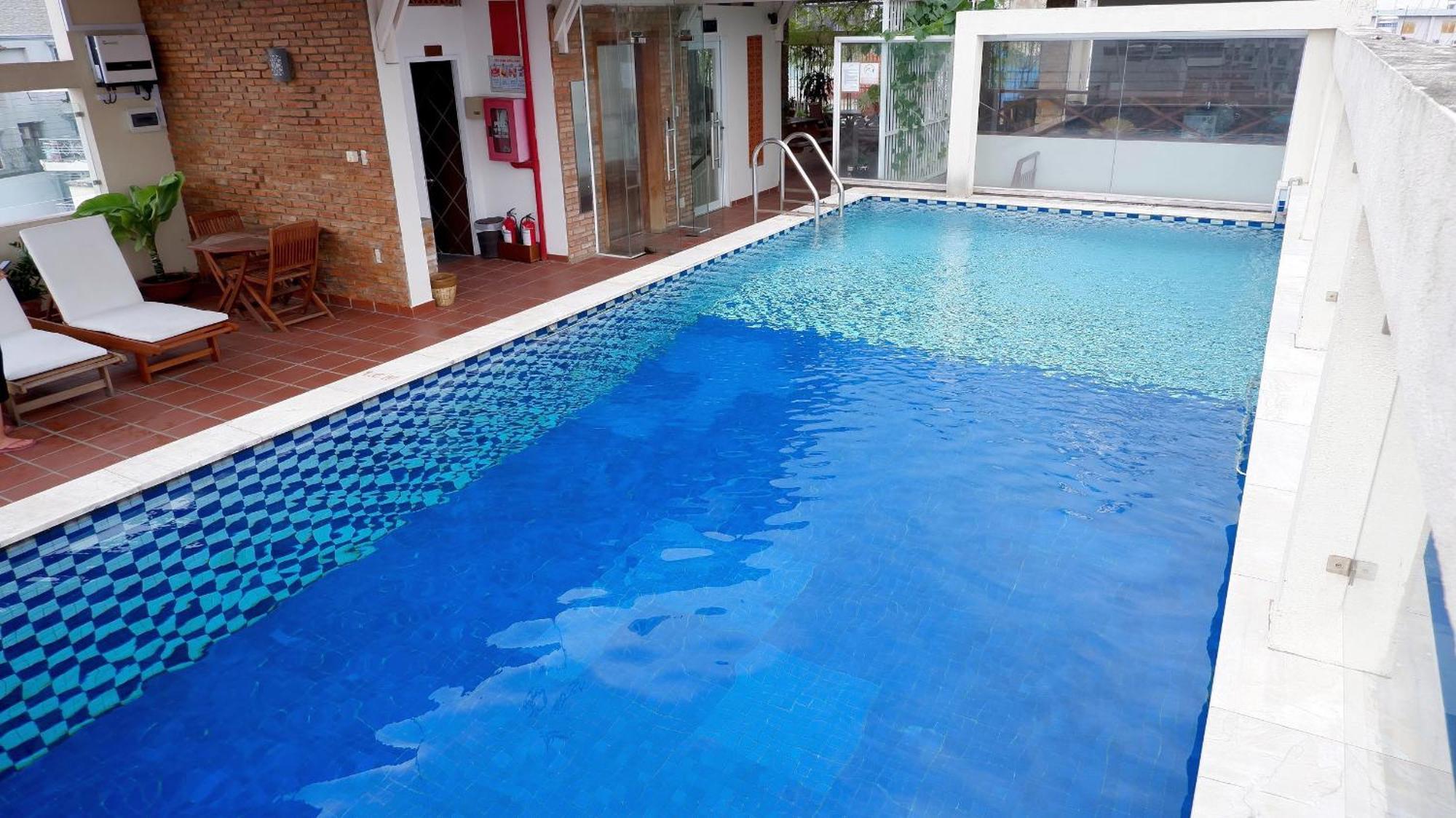 Ananas Family Aparthotel Ho Chi Minh City