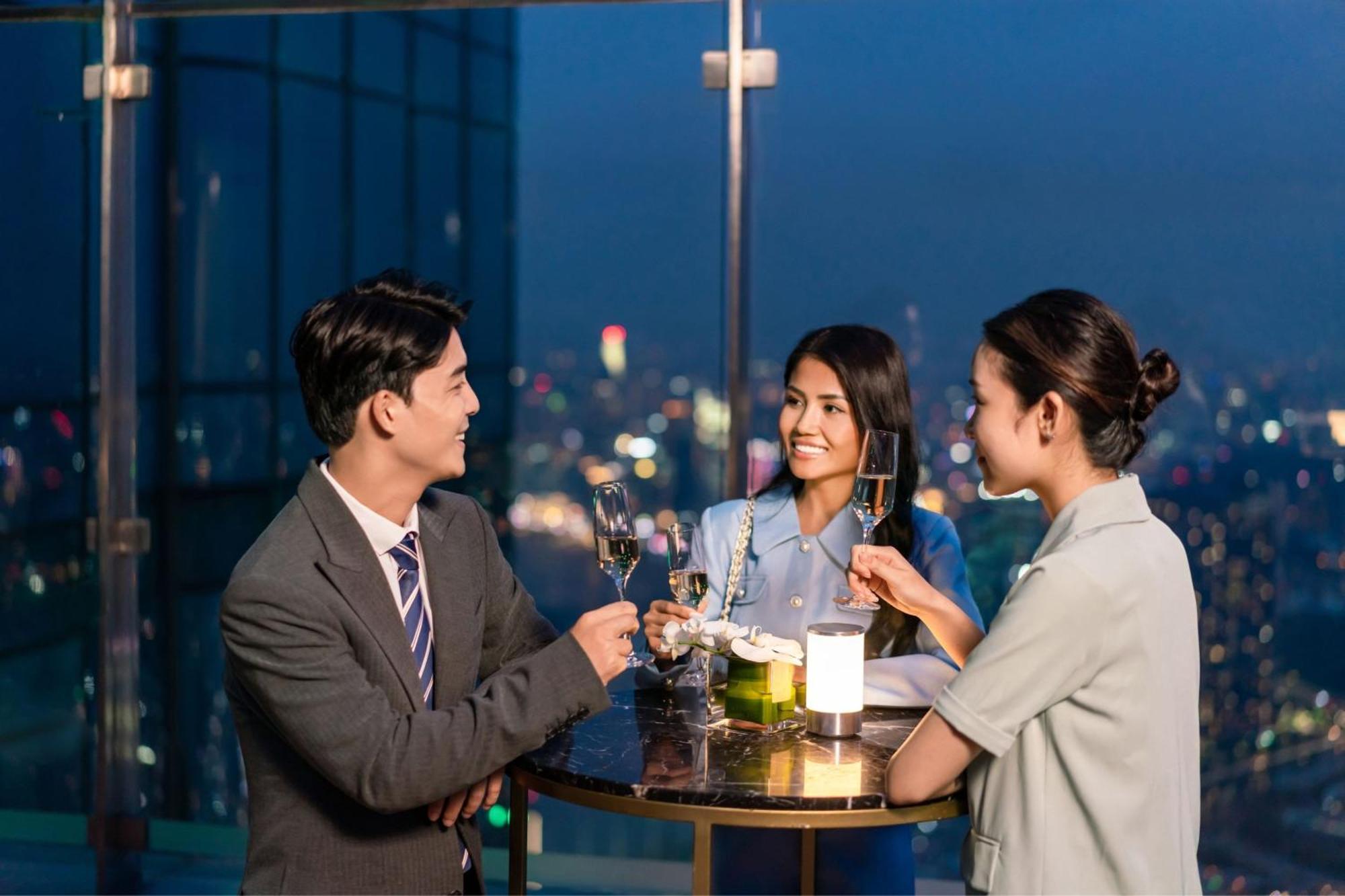 Vinpearl Landmark 81, Autograph Collection