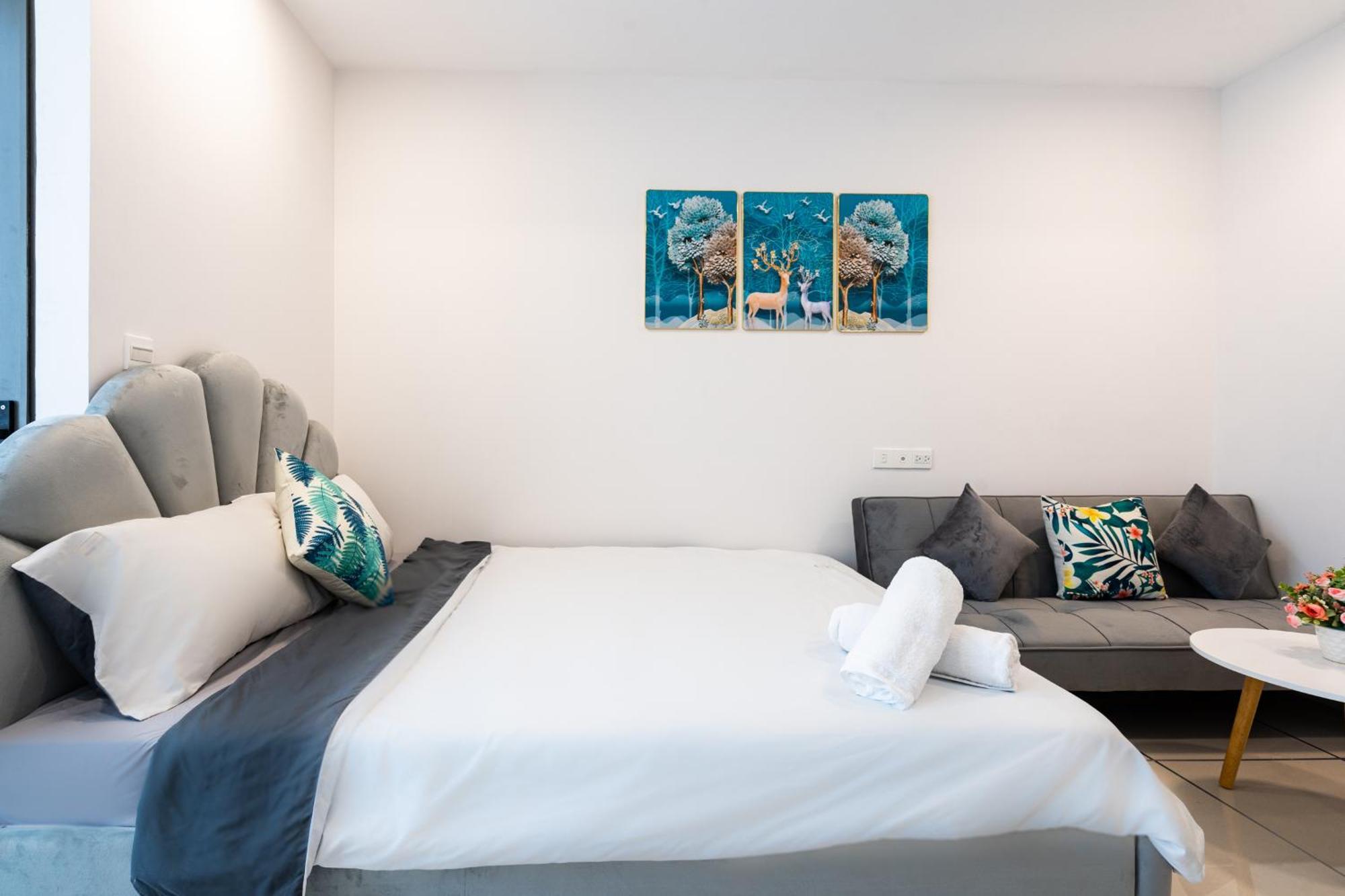 Apartment Lyn's Home-river Gate- Pool- Gym-pick Up Ho Chi Minh City