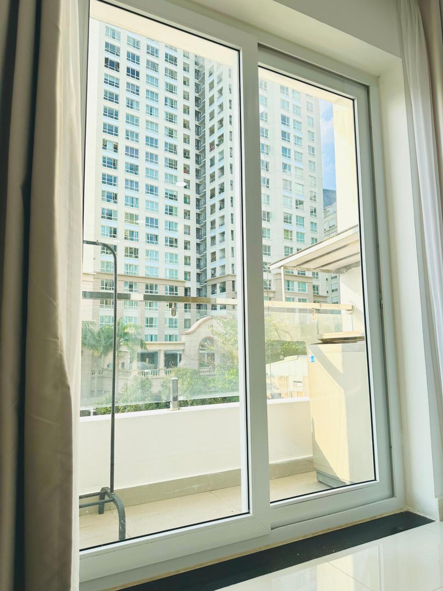 Apartment Spacious & Modern 1br W Balcony 302 *