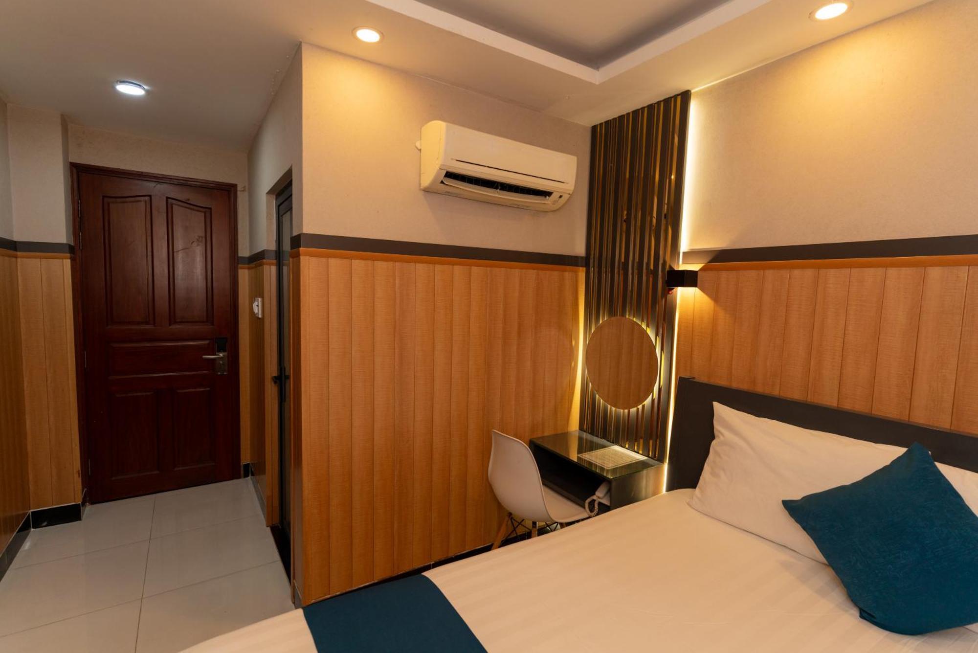 Prince Hotel