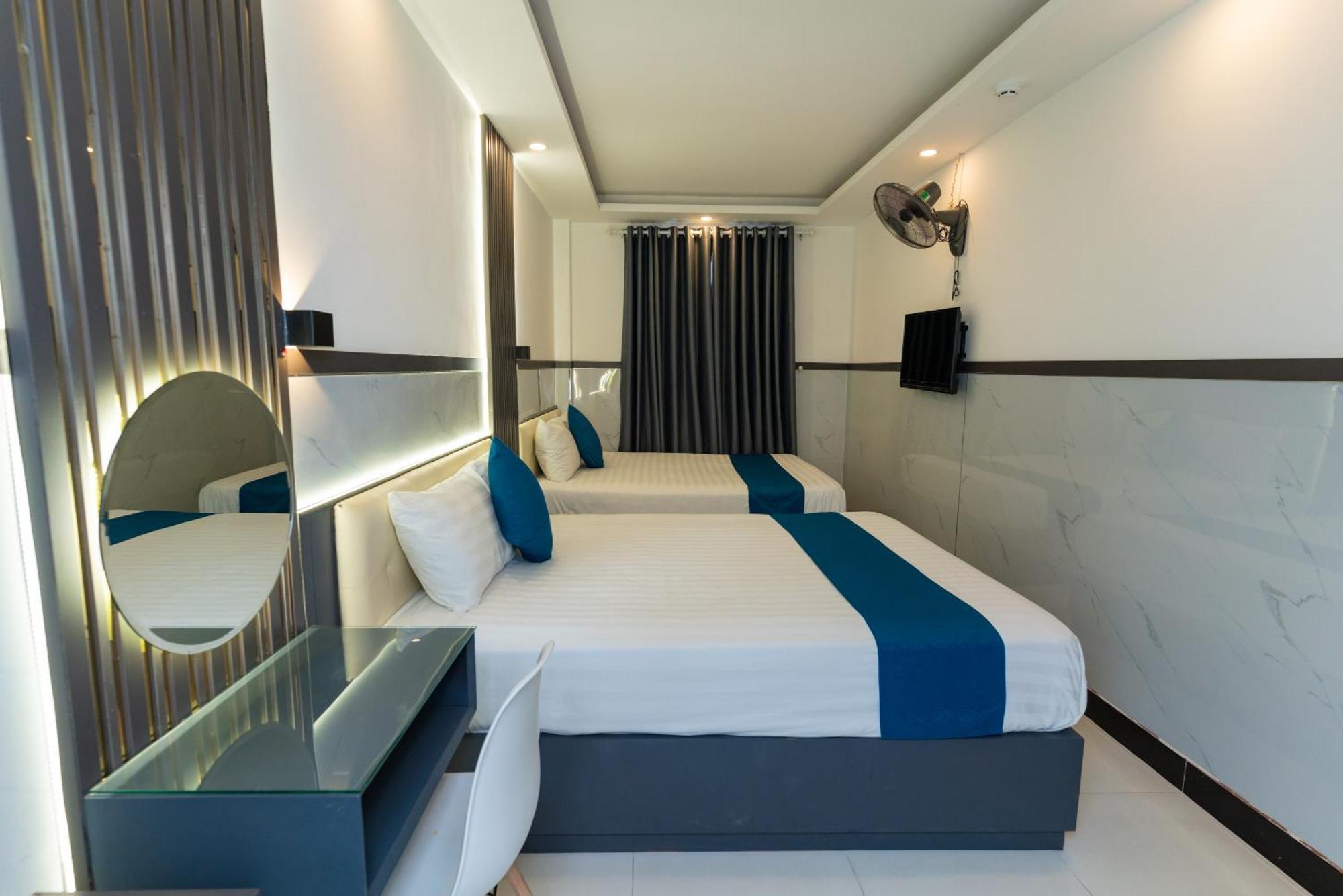 Prince Hotel