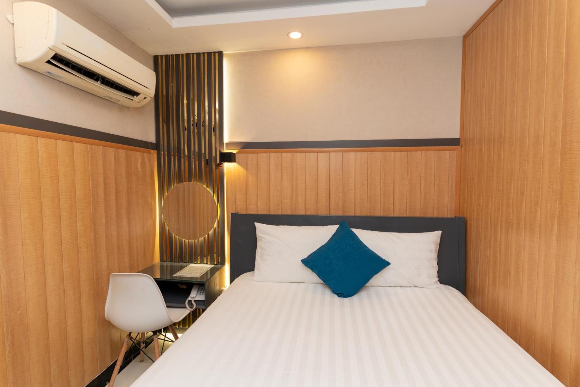 Prince Hotel