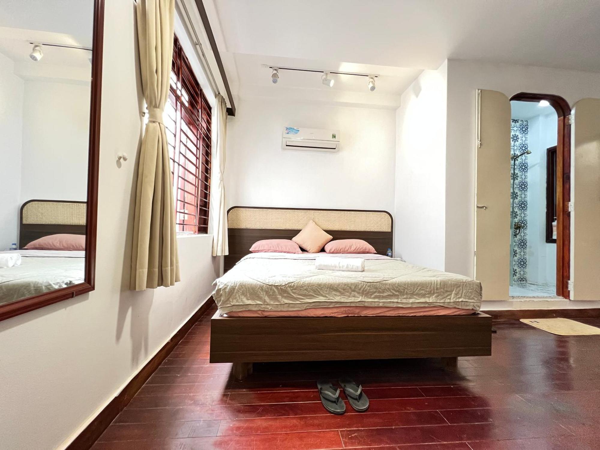 Co Saigon Homestay