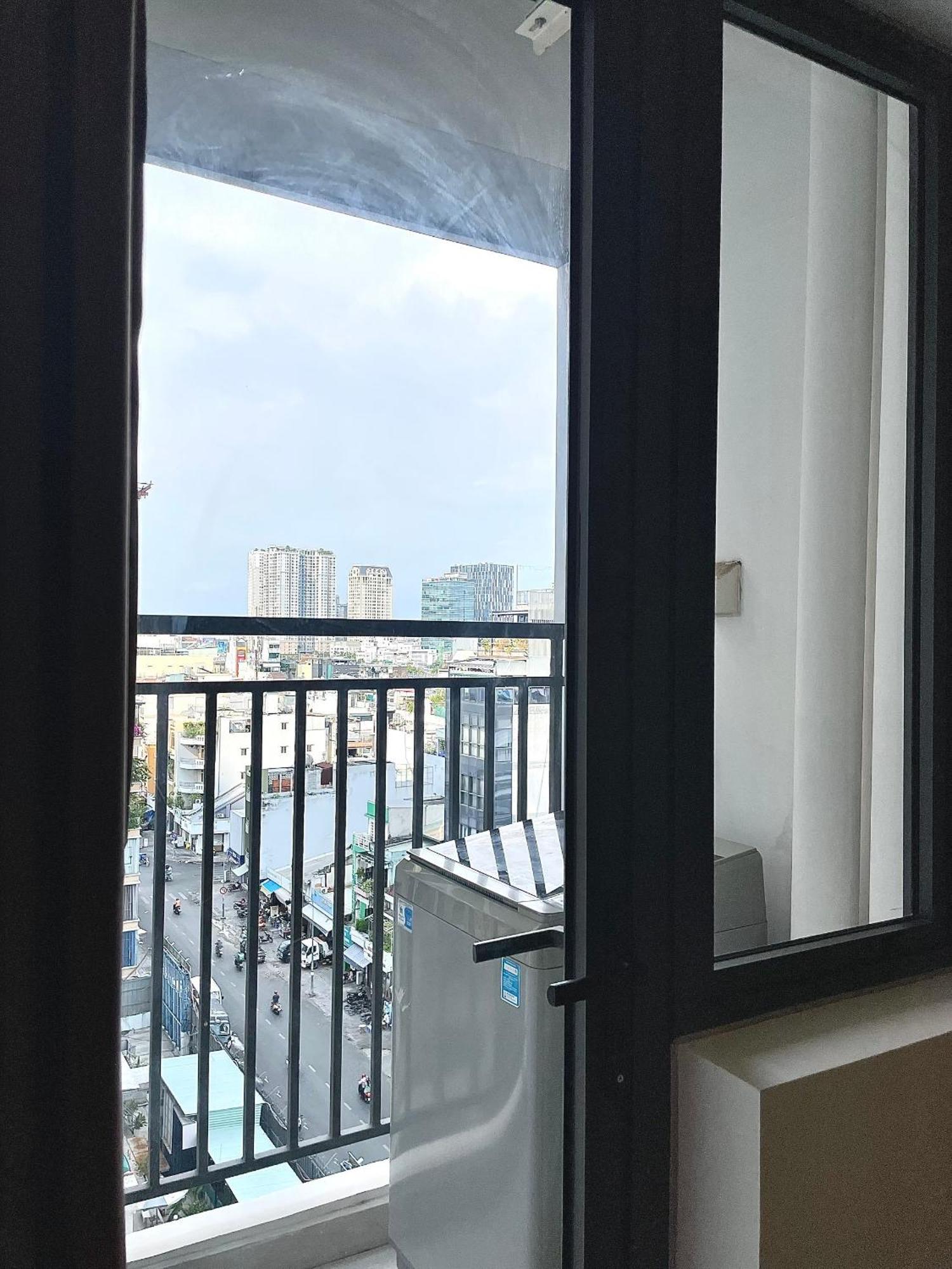 Soho Next To Buivien Apartment