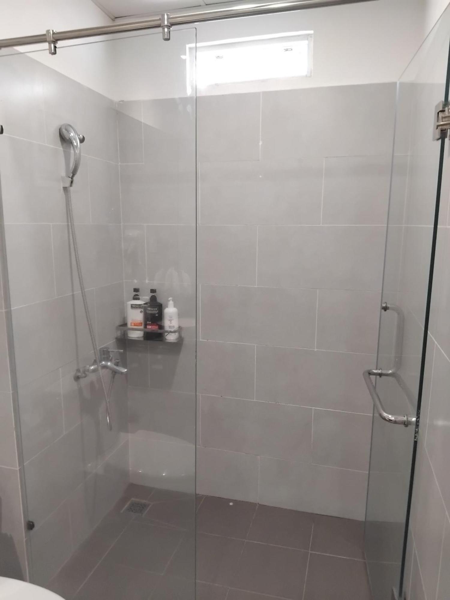 Hotel A25 - 142 Bui Thi Xuan 2*
