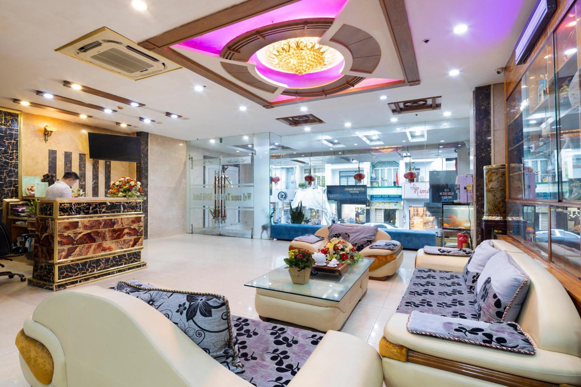 Boss Palace Hotel 3*
