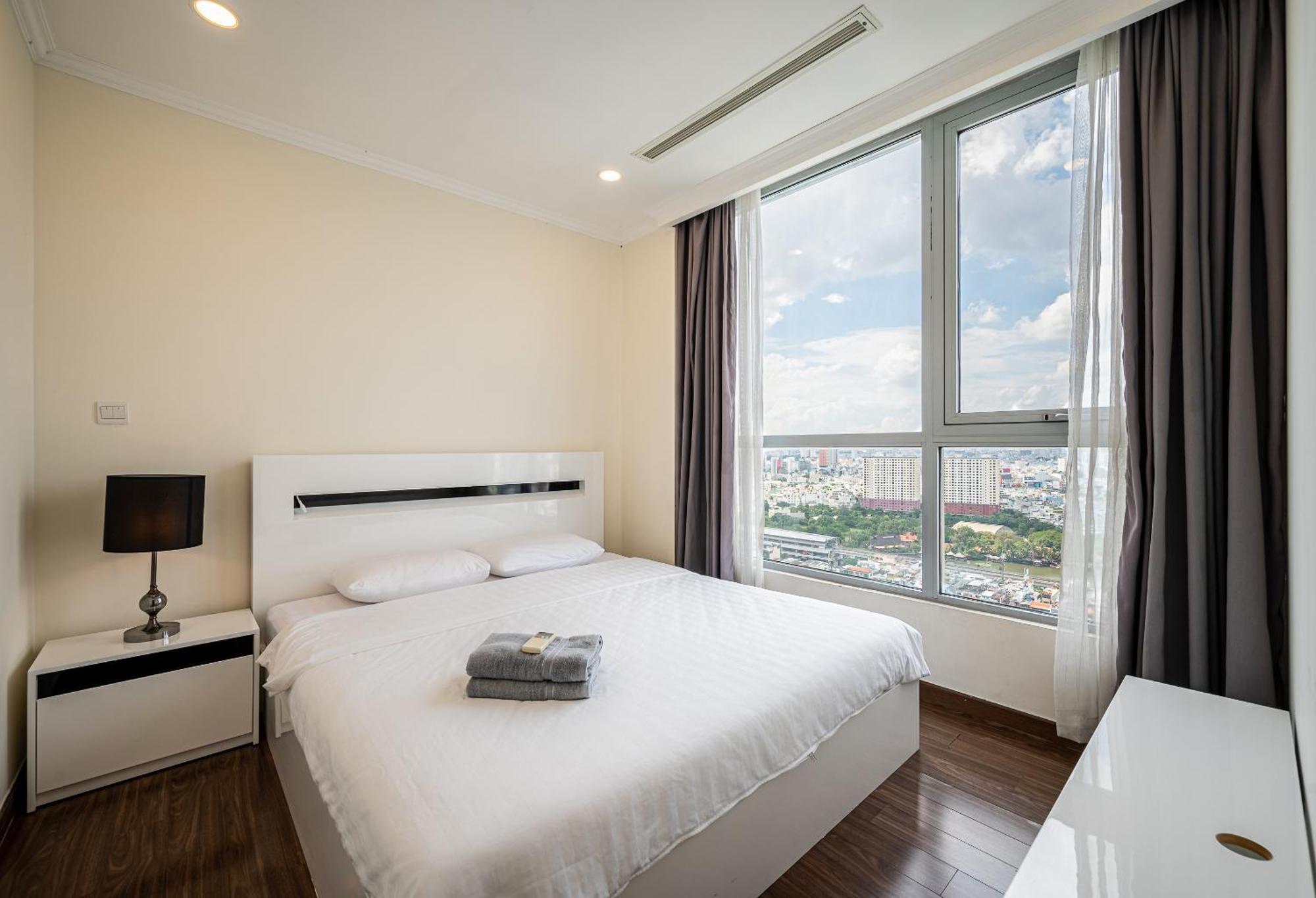 Aparthotel Vinhomes Residences Luxury 4*