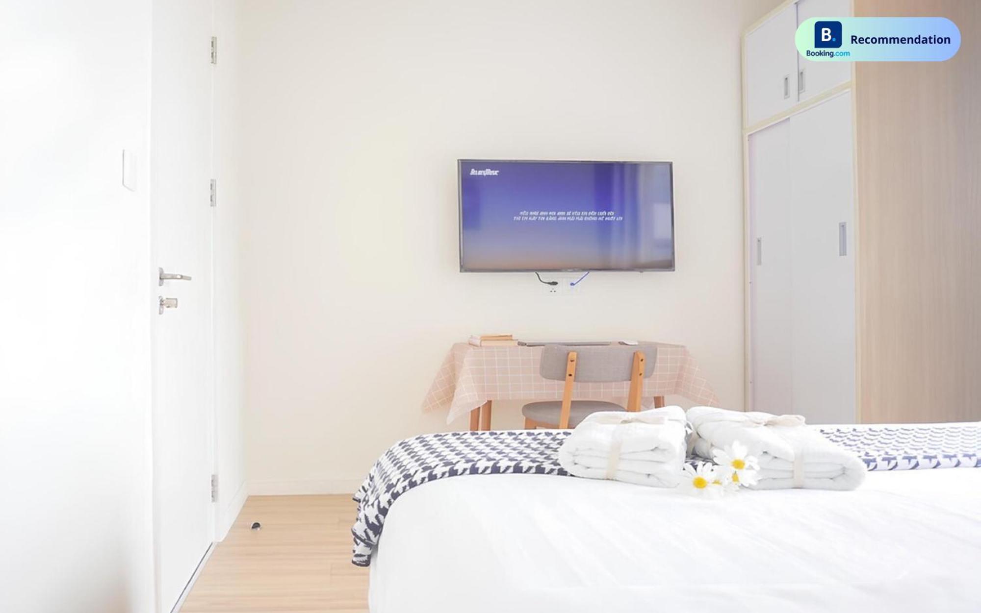 Blissful - Masteri Millennium - Free Infinity Pool Apartment *