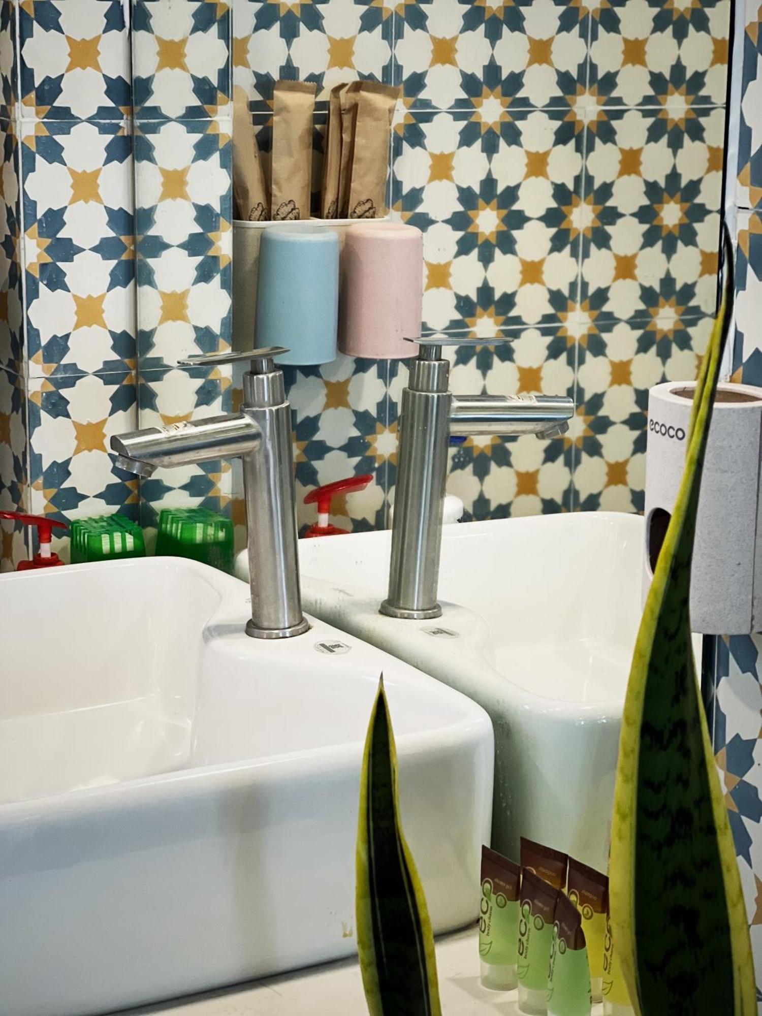 313 House - Cozy & Charming 1m To Bui Vien Apartment