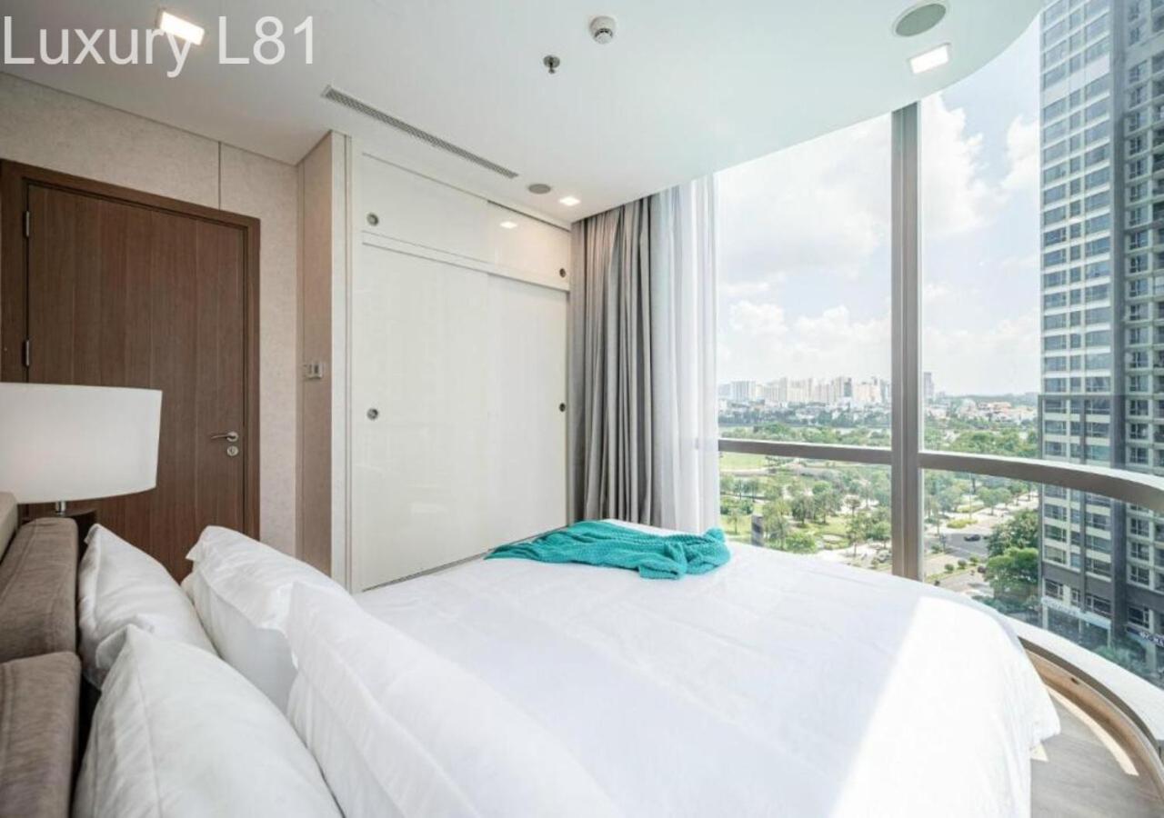Angia Luxury Apartment Inside Landmark 81 Tower * Ho Chi Minh City
