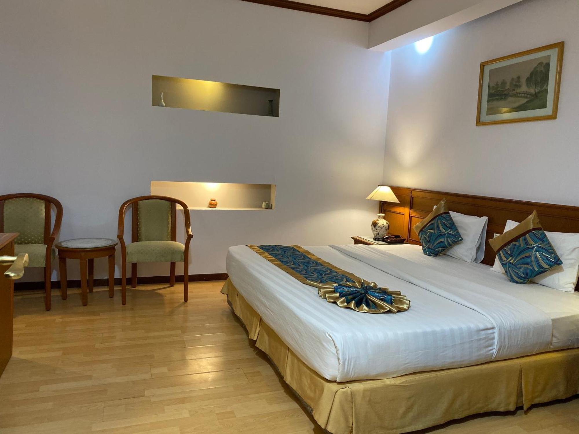 Oscar Saigon Hotel 4*