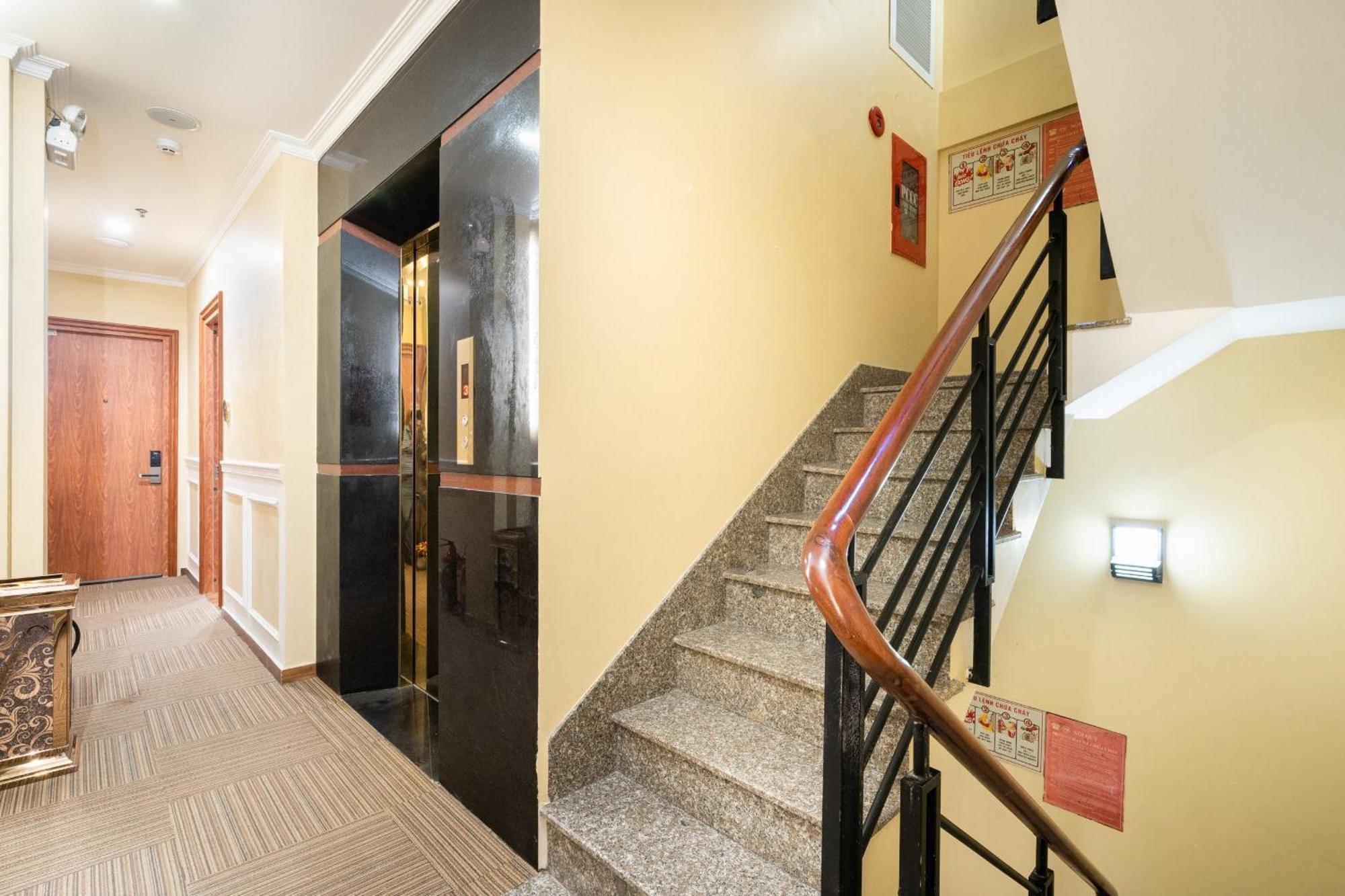 Hotel Luna Saigon - Bui Vien Walking Street Ho Chi Minh City