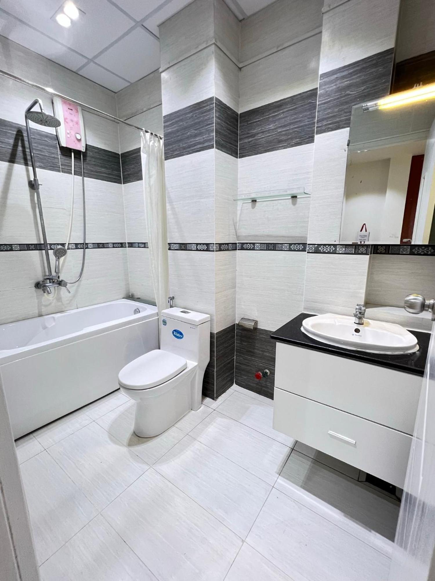 Sg Summer Homestay Apartment *