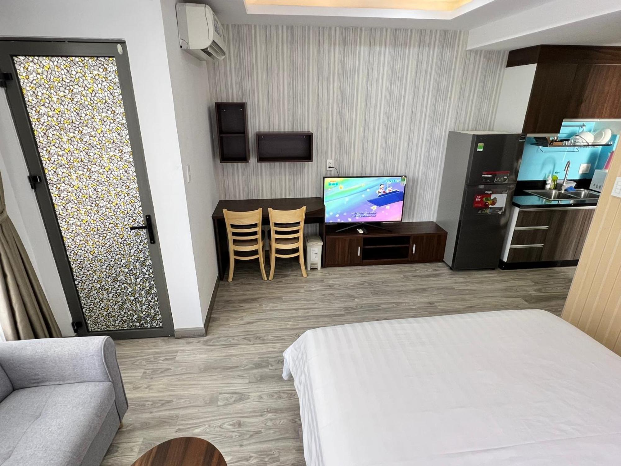 - Ho Orchard Garden Apartment