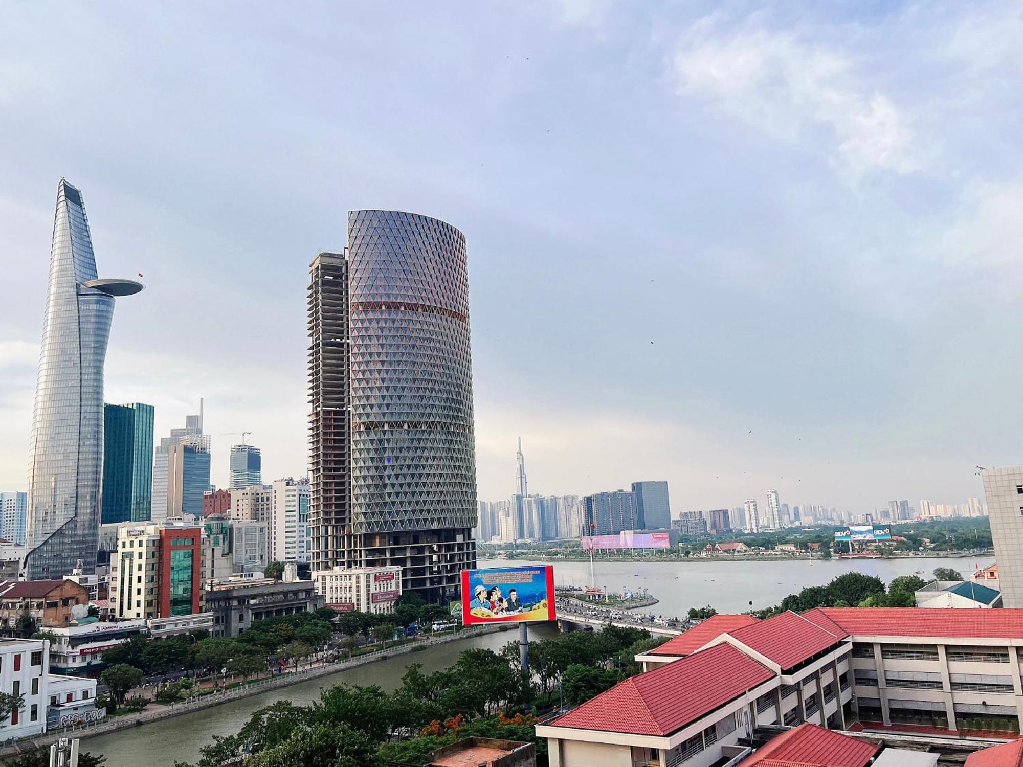 Blue Harbour - Saigon Royal Fully - Furnished Apt In Dist 4, 2 Bedrooms Căn hộ