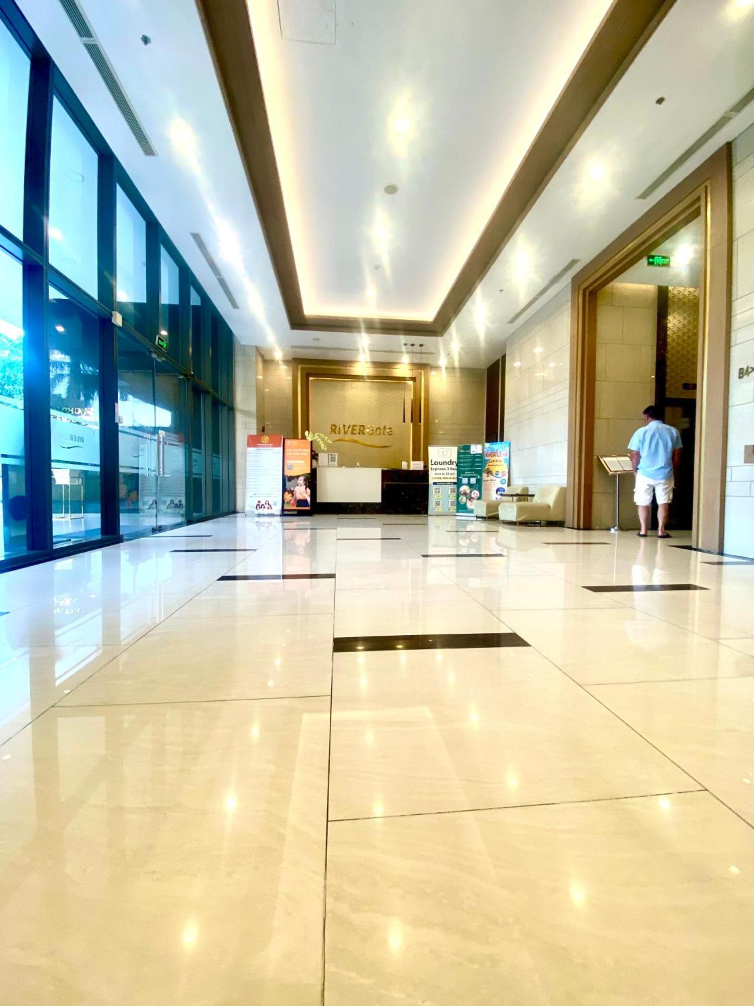 View High Floor * Ho Chi Minh City