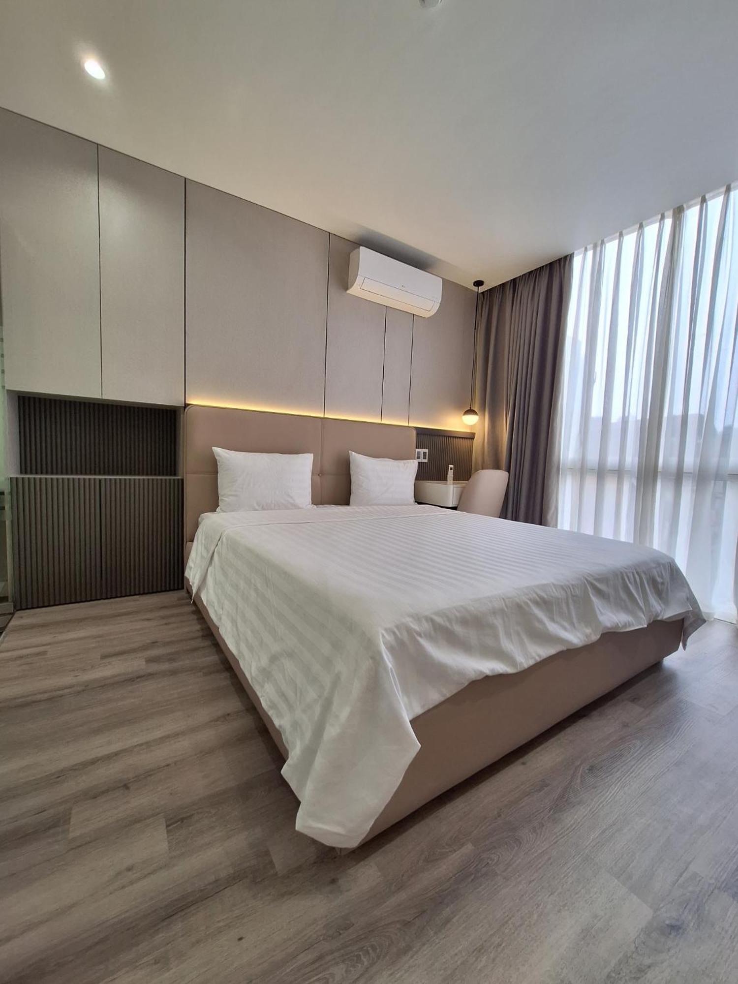 Mcgallery Art - Lucky Suite's & Apartment