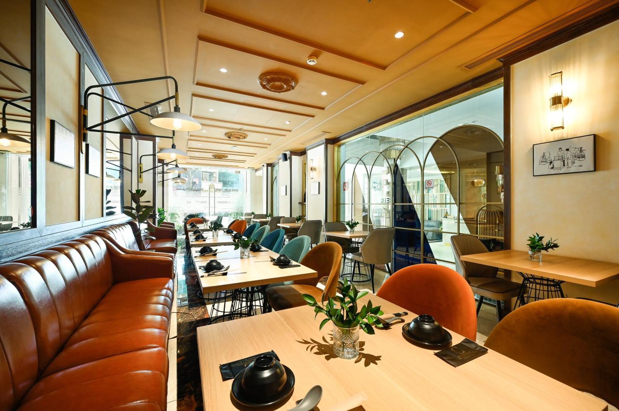 Cicilia Saigon Center 4*