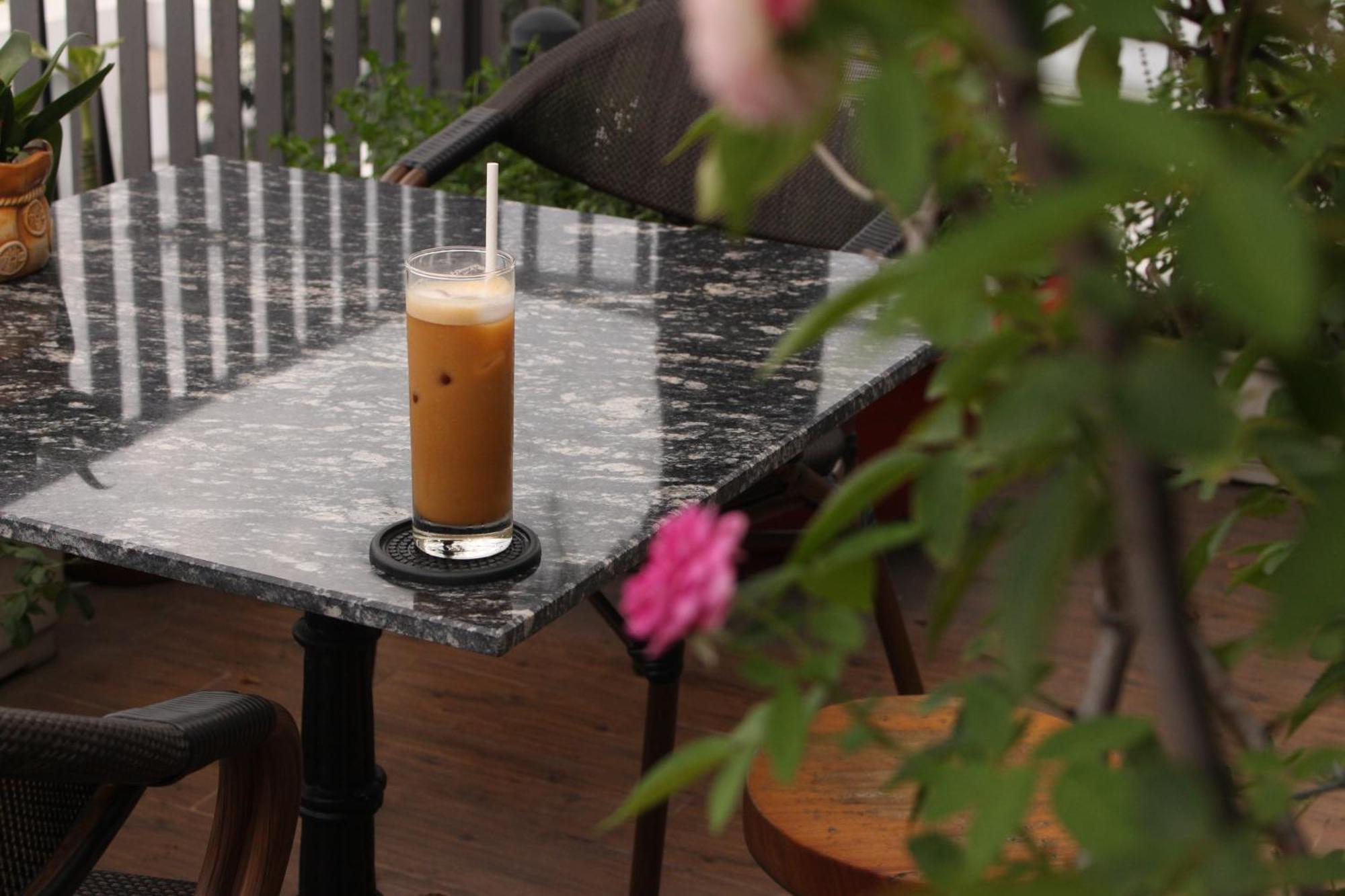 The Bloom Pham Viet Chanh - Modern Living Space In Saigon Hotel