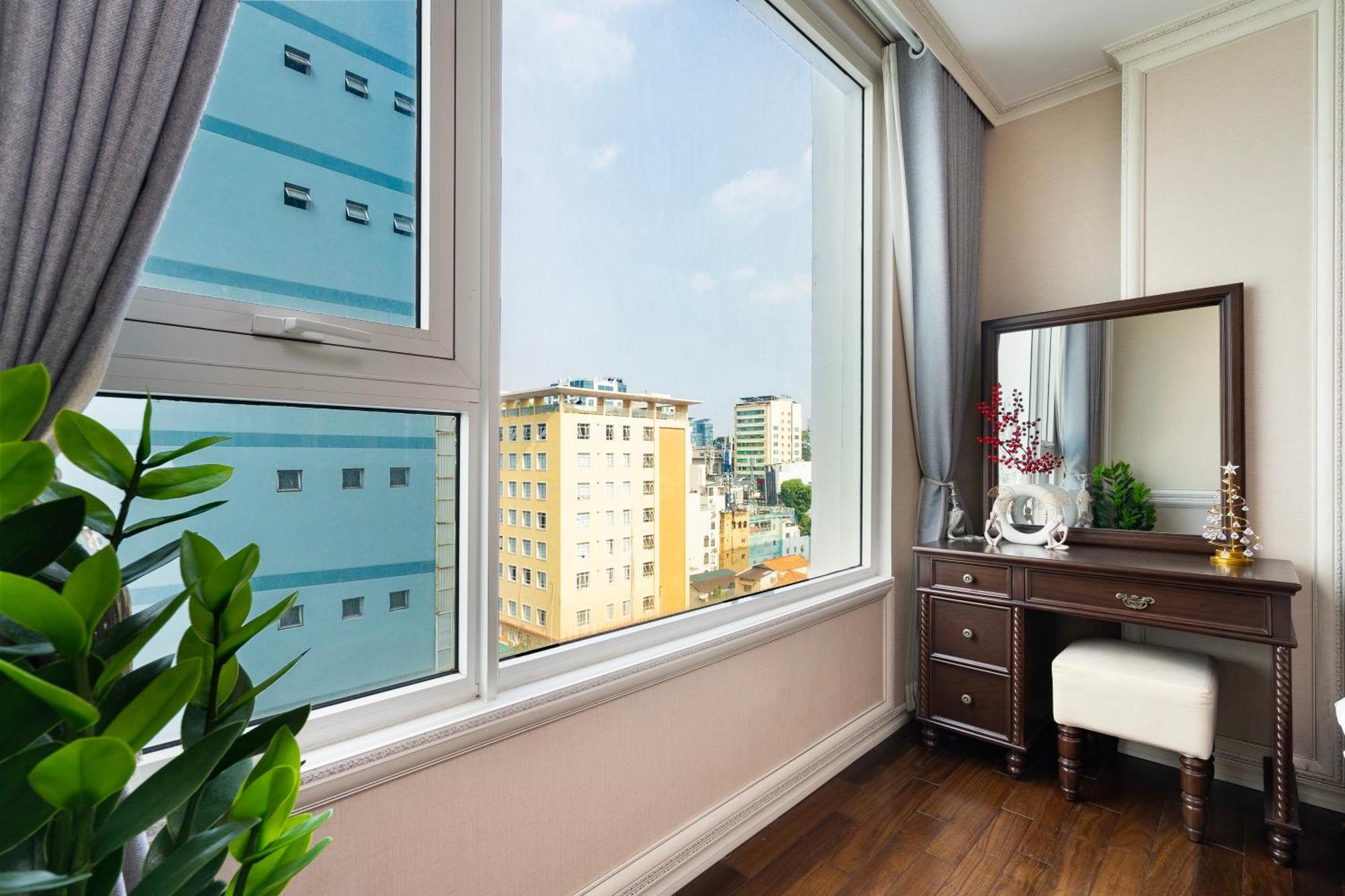 Comfy Luxury 3br Near Ben Thanh Market Ho Chi Minh City