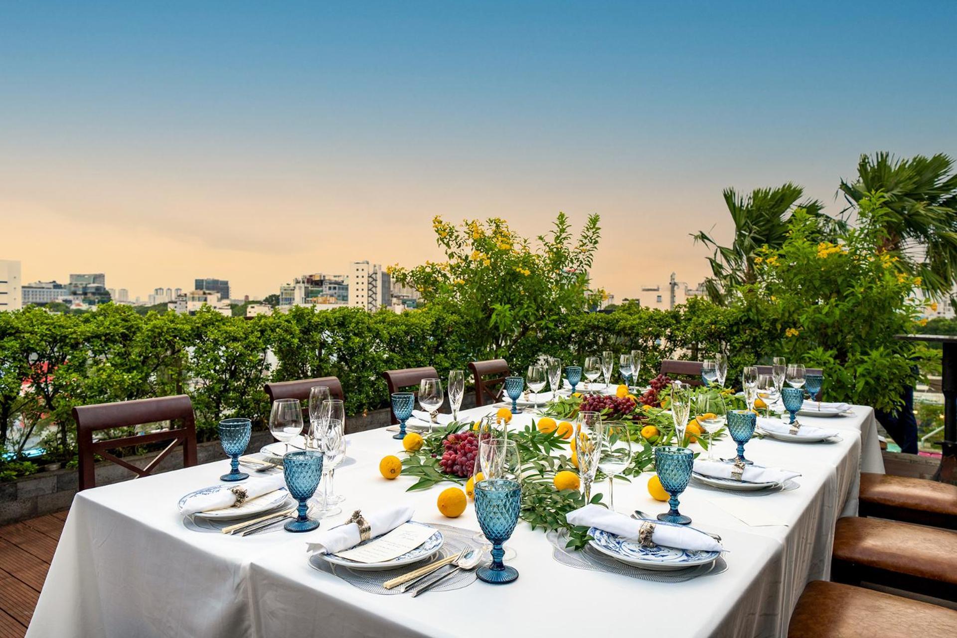 Alagon D'antique & Hotel