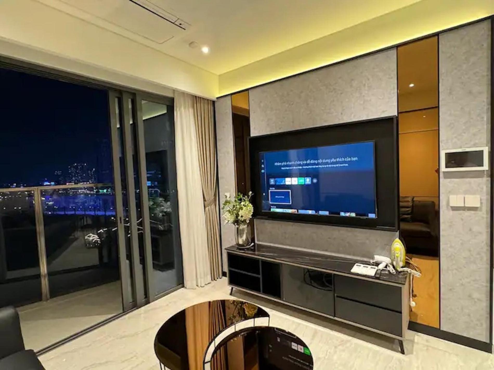 The Metropole -complex 