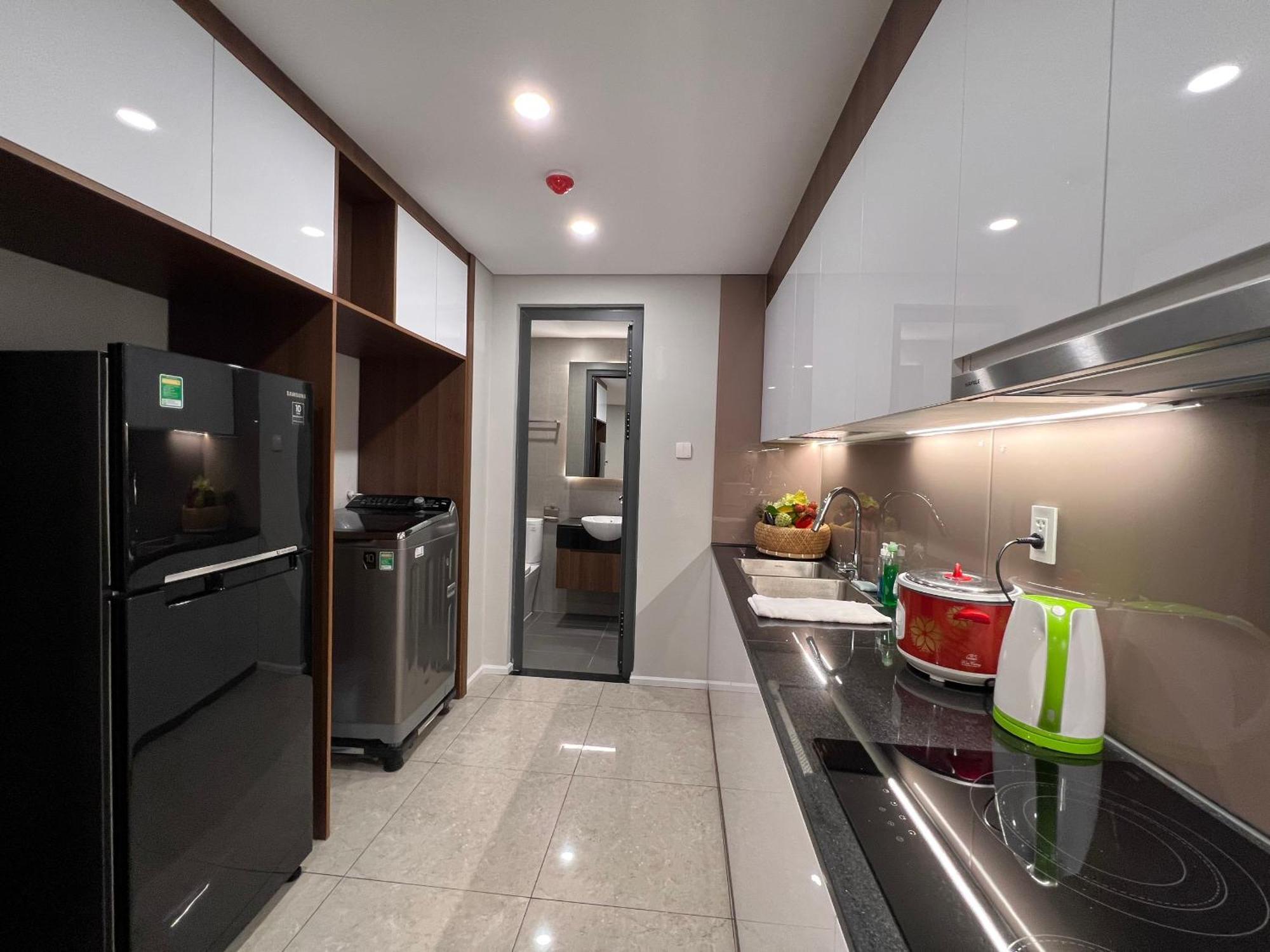 Triostay Vinh Hoi - Elegant Near Highlights! * Ho Chi Minh City