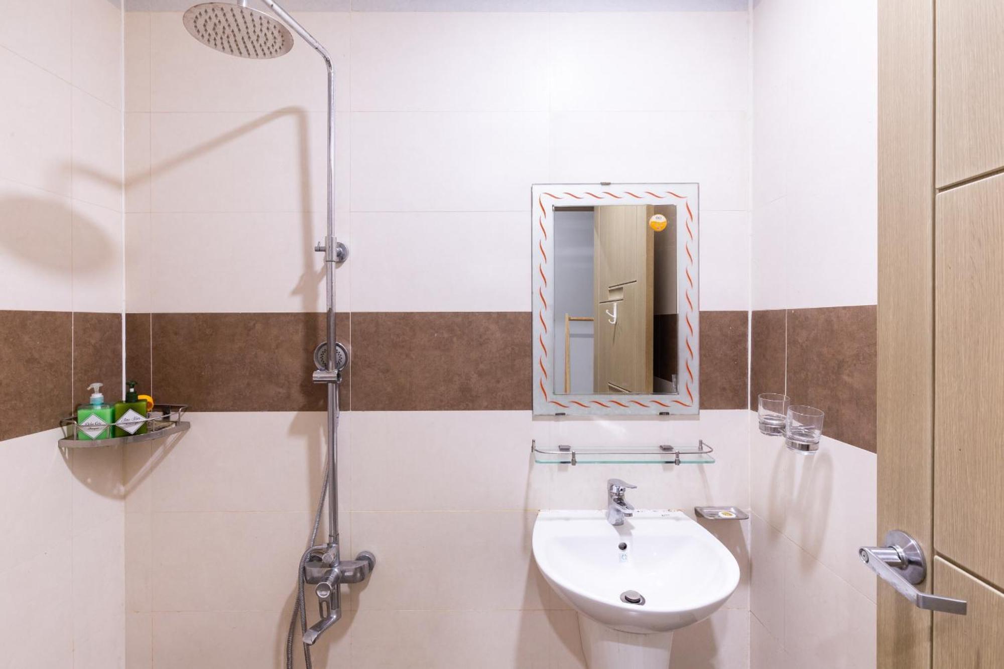 Guest house Sweet Homes With Netflix - 15mins To Bui Vien 3*