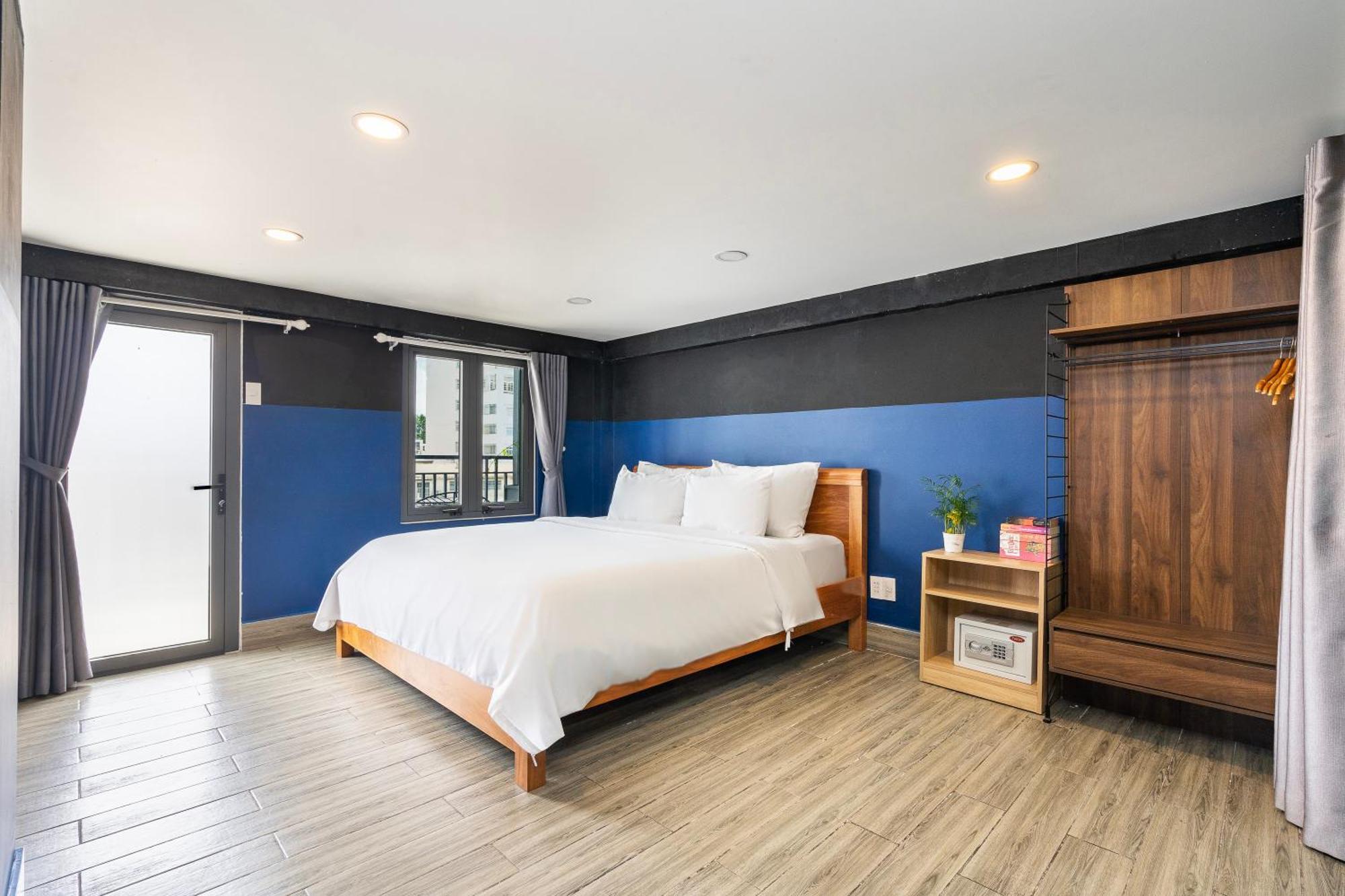 Gemini Saigon Center - New & Quiet Near Bui Vien Walking Street Hotel 3*
