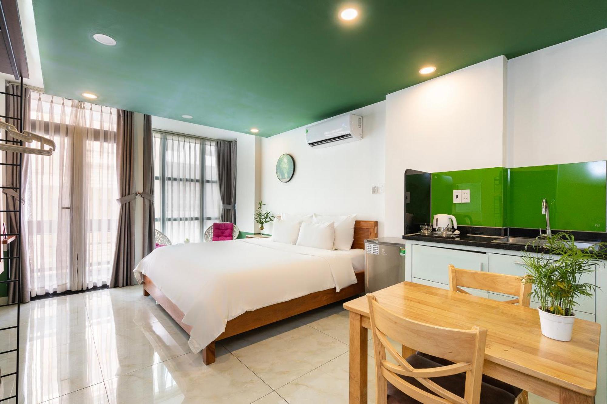 Gemini Saigon Center - New & Quiet Near Bui Vien Walking Street Hotel