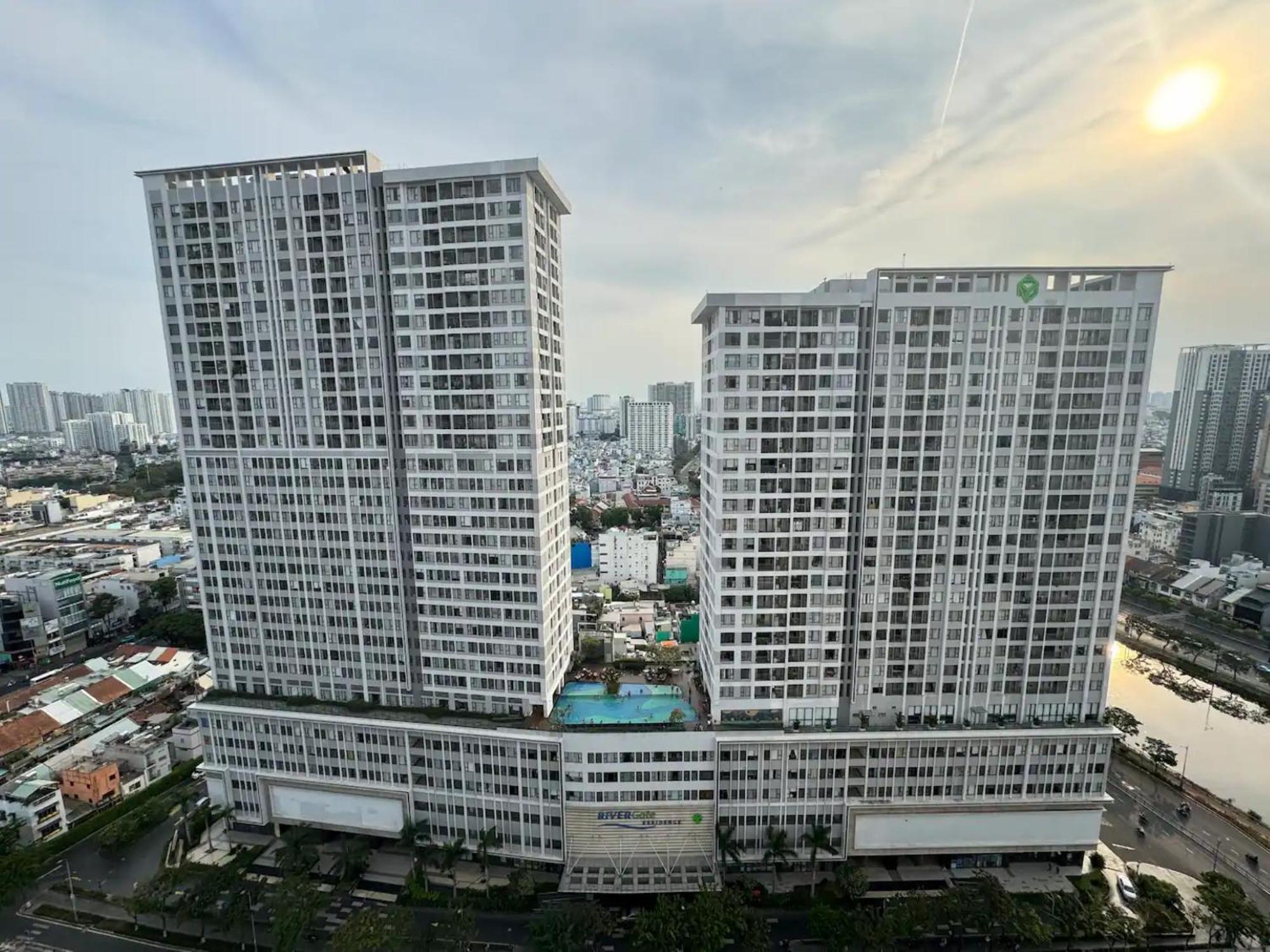 The Rivergate & Saigon Hotel 4*