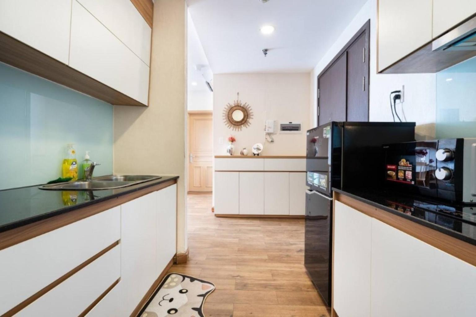 The Rivergate & Saigon 4*