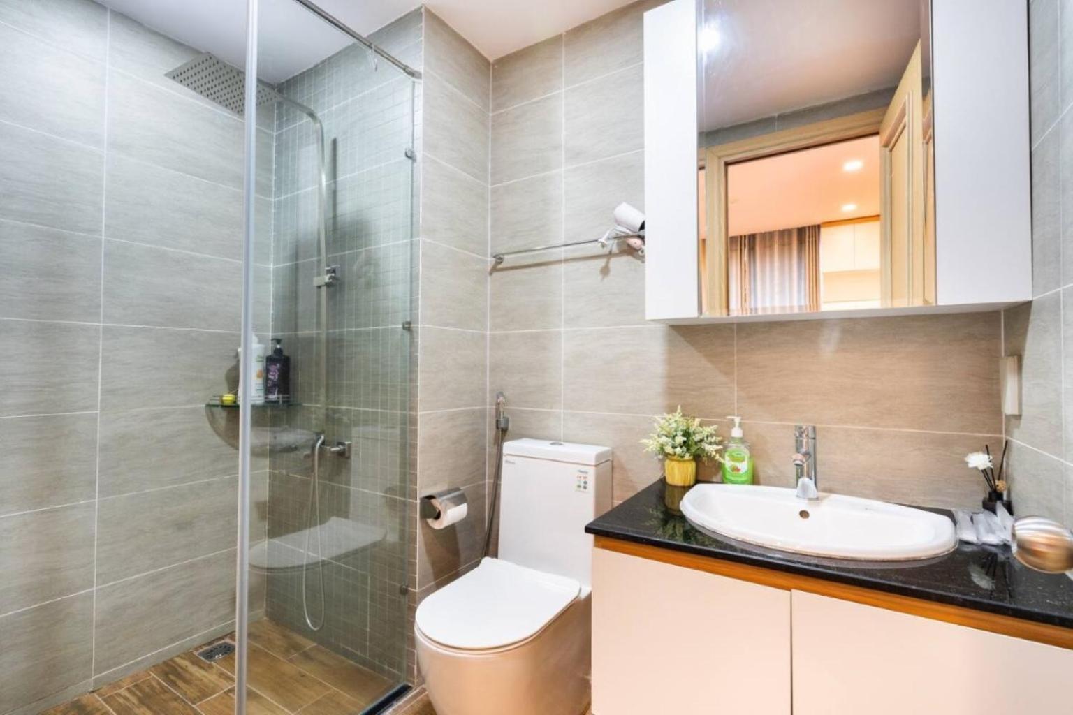 The Rivergate & Saigon Hotel 4*