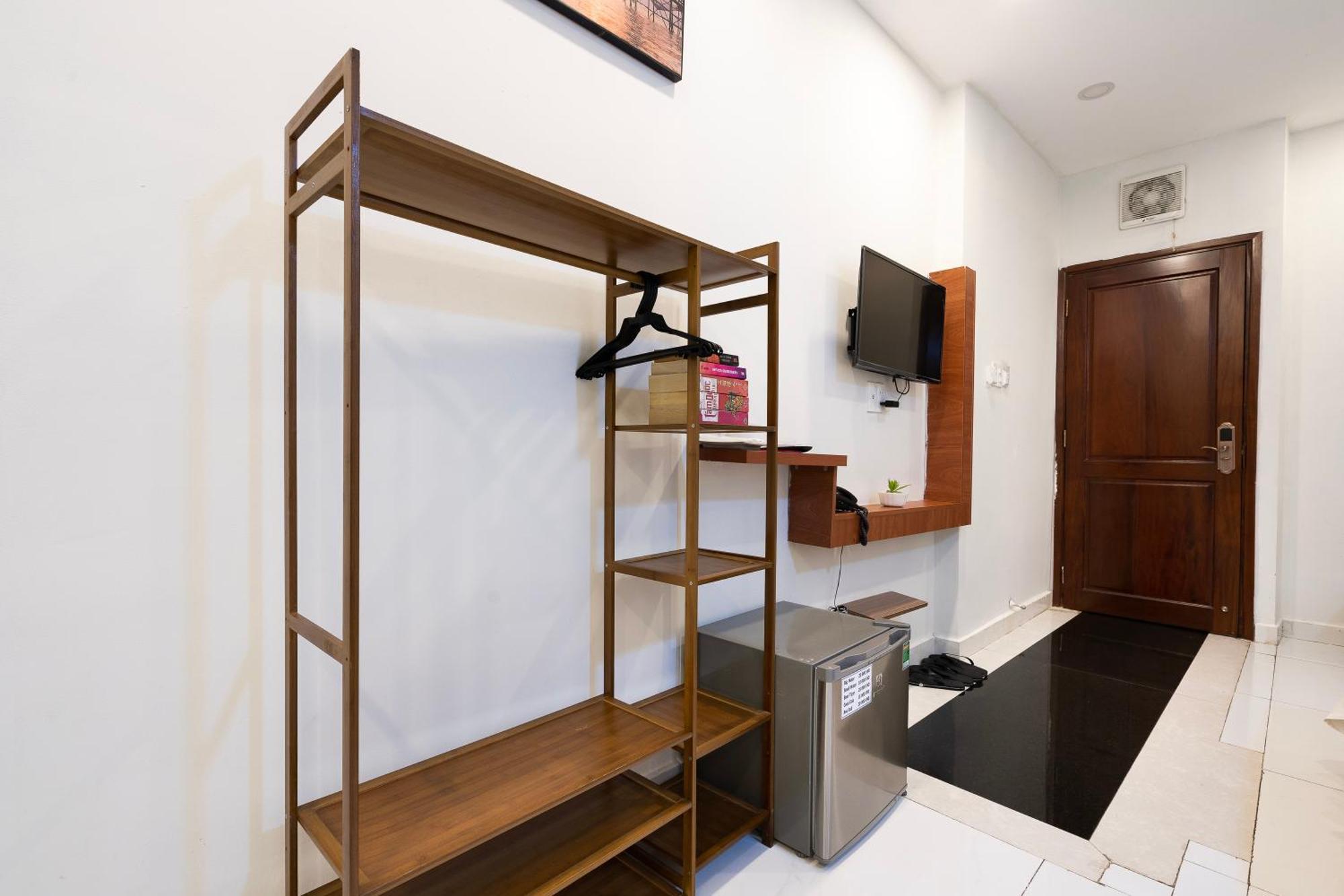 Gemini Saigon Center - New & Quiet Near Bui Vien Walking Street Hotel 3*