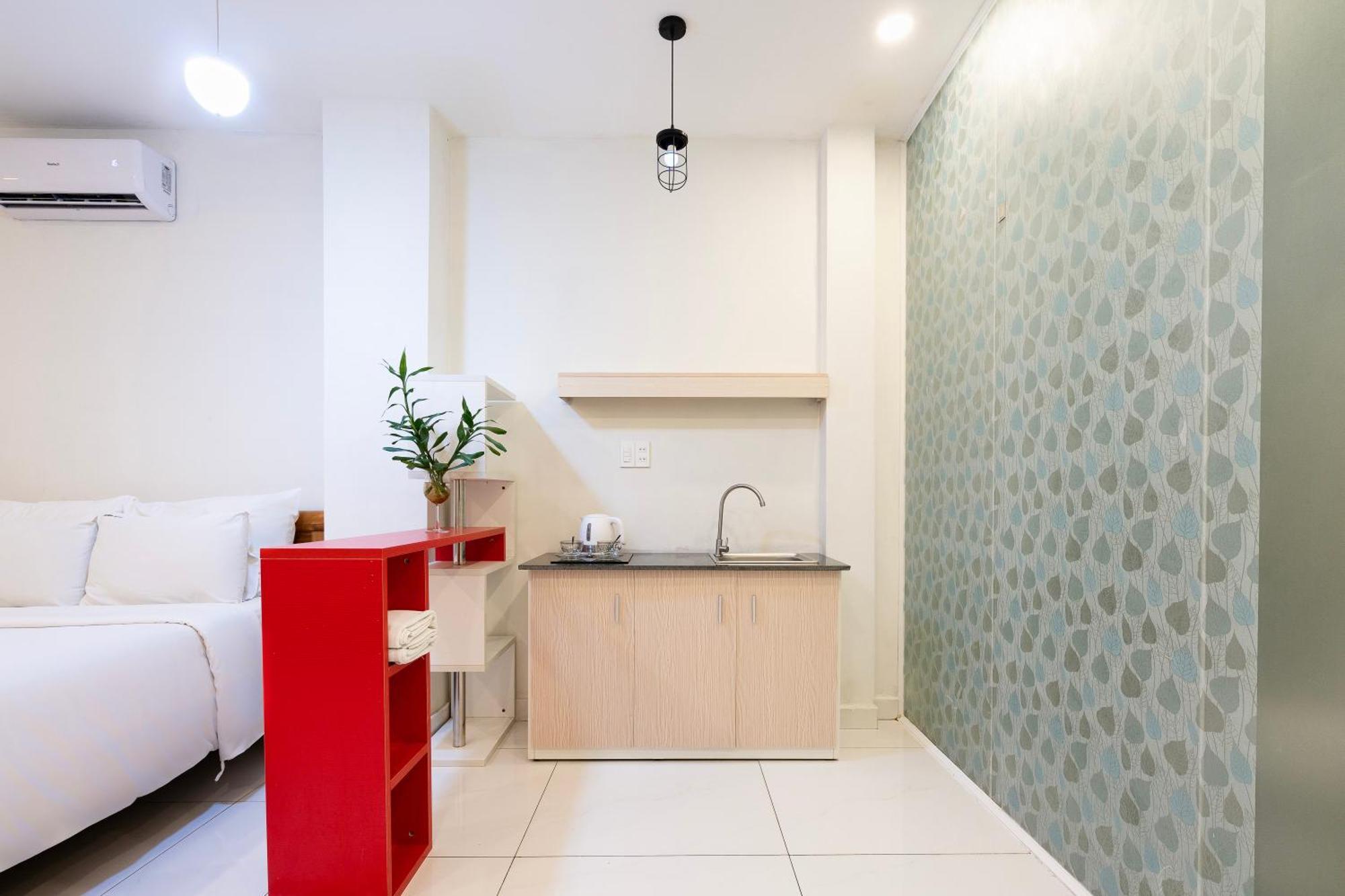 Hotel Gemini Saigon Center - New & Quiet Near Bui Vien Walking Street 3*