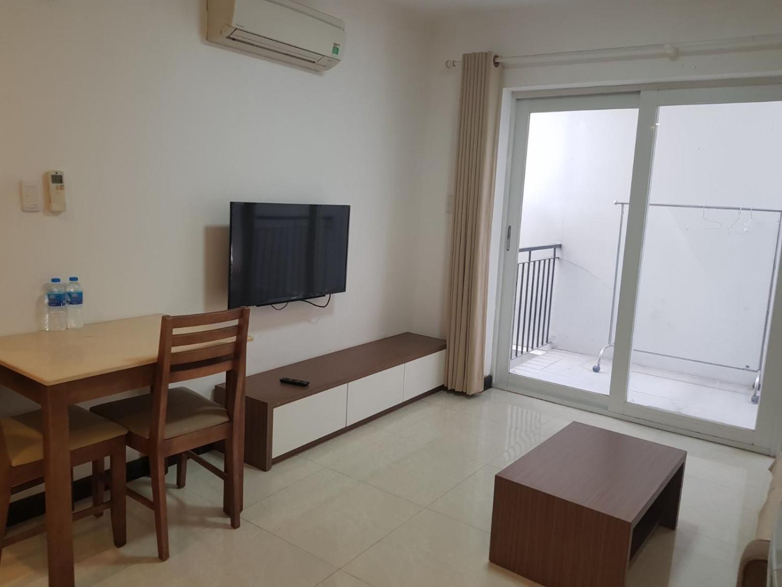 Pearl Service Apartment *