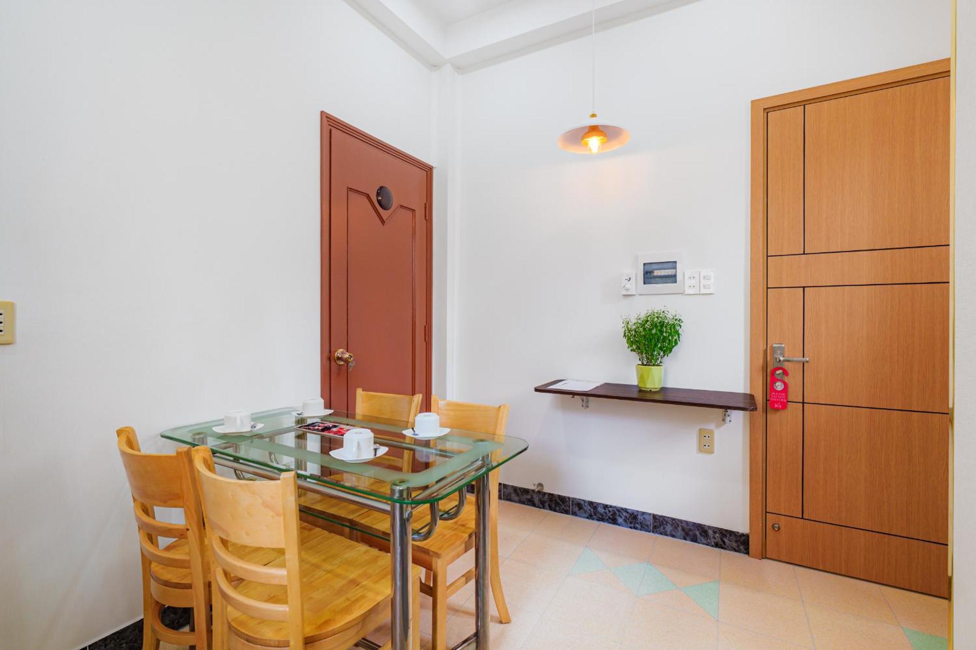 Co Chau Homestay