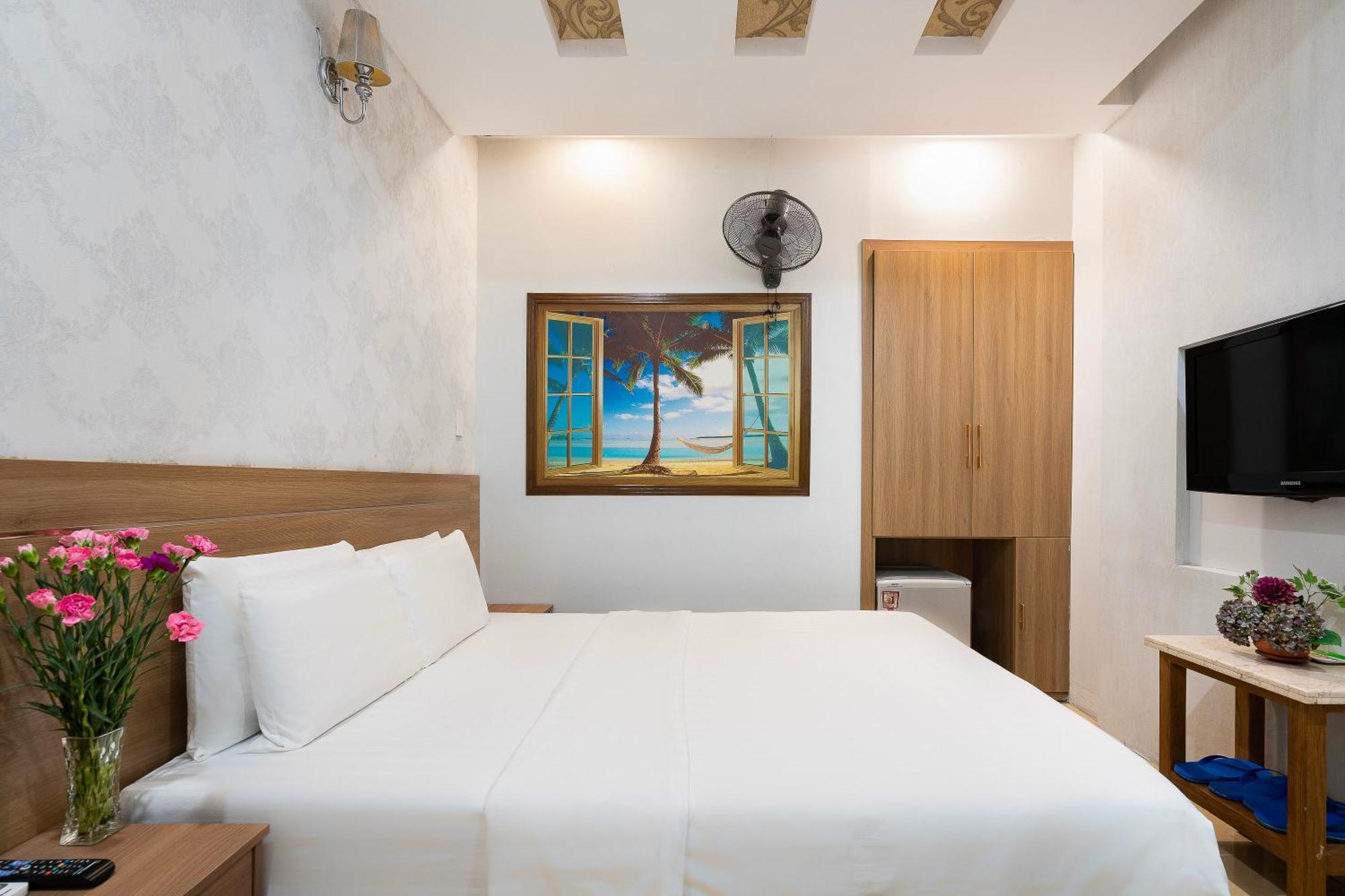Lucky Star Q5 Hotel