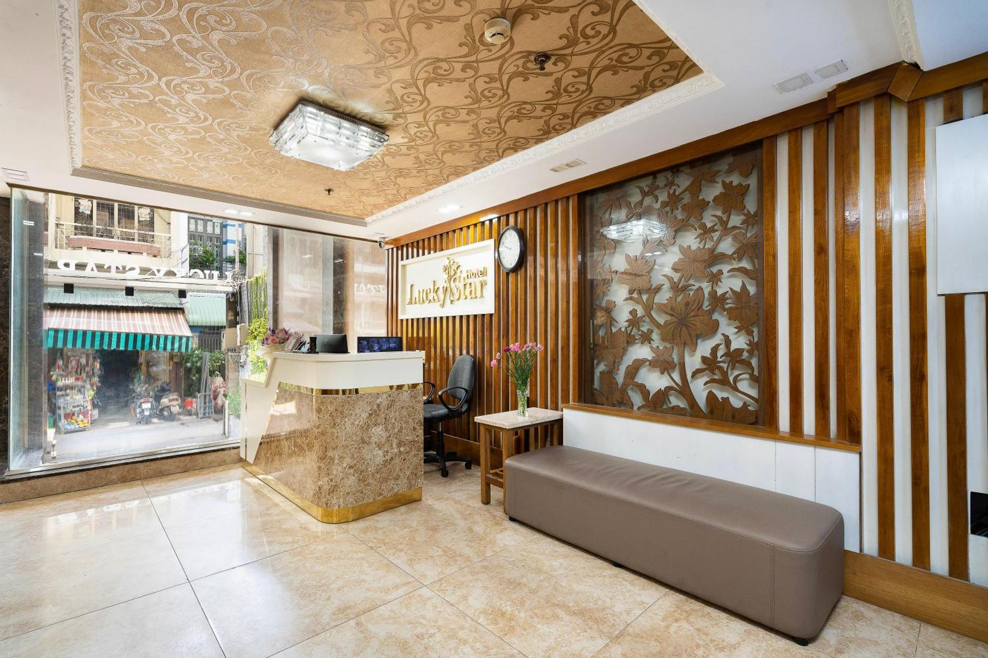 Lucky Star Q5 Ho Chi Minh City