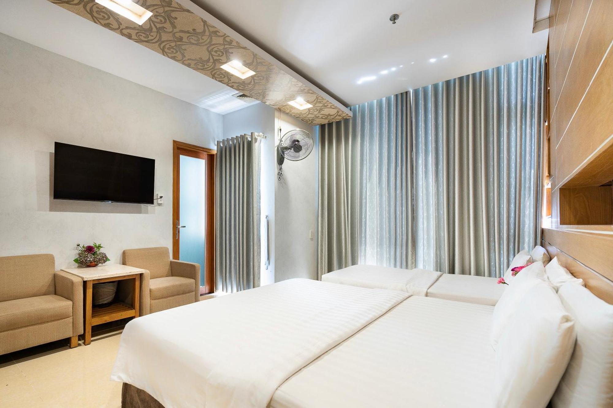 Lucky Star Q5 Hotel