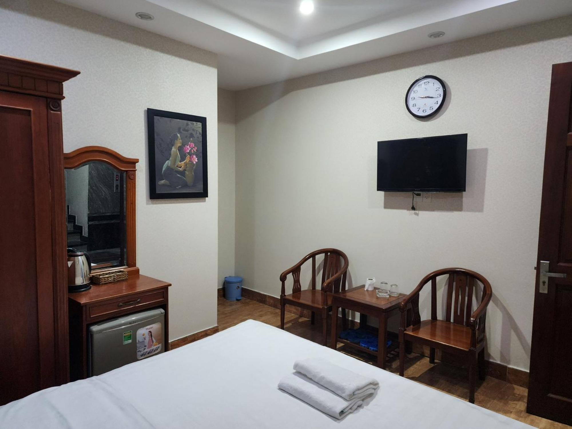 Minh Nhu Hotel Ho Chi Minh City