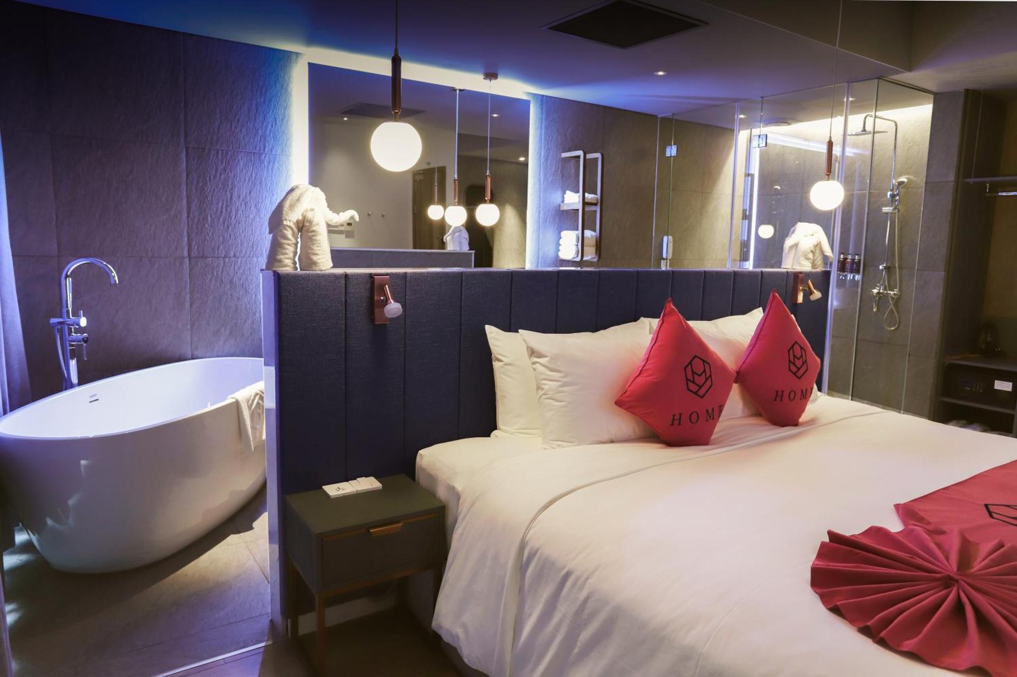 Hotel Home Hotel 3*